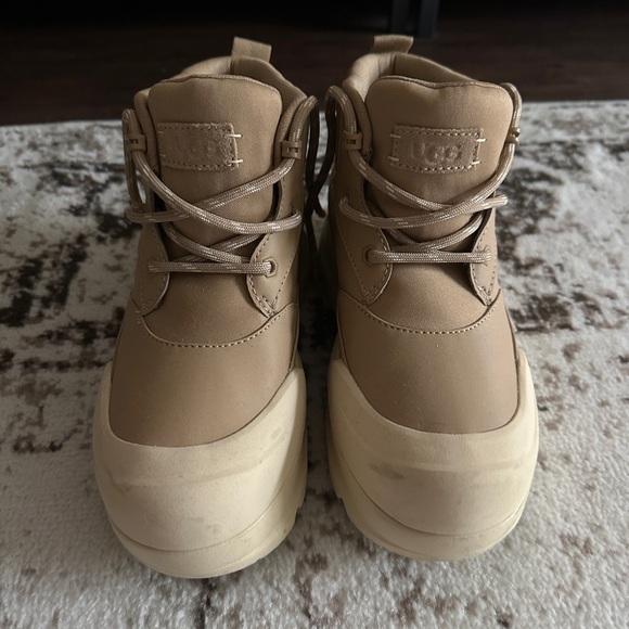 UGG Beige and Cream Platform Weather Boots - Picture 1 of 5